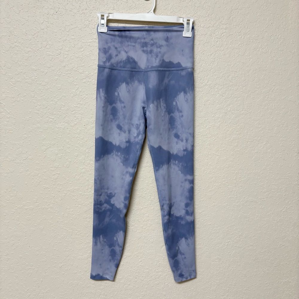 Beyond Yoga Olympus Leggings Blue Marble Tie Dye High Waist Midi 7/8 Size XS - Picture 1 of 6